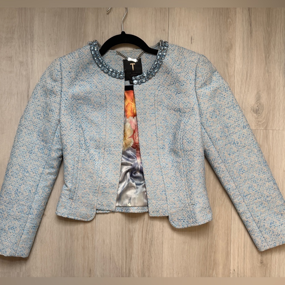 RARE Ted Baker London AMALEE Jewel Embellished Cropped Blazer jacket EUC size 0